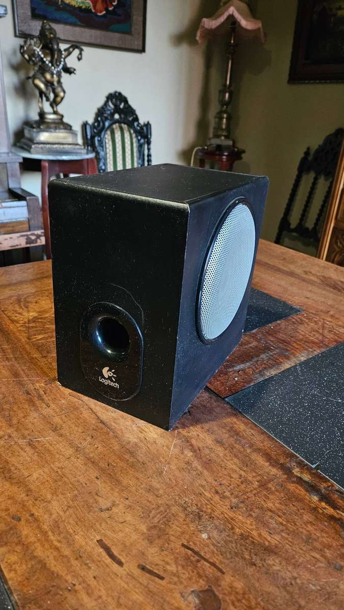 Logitech X250 Speaker