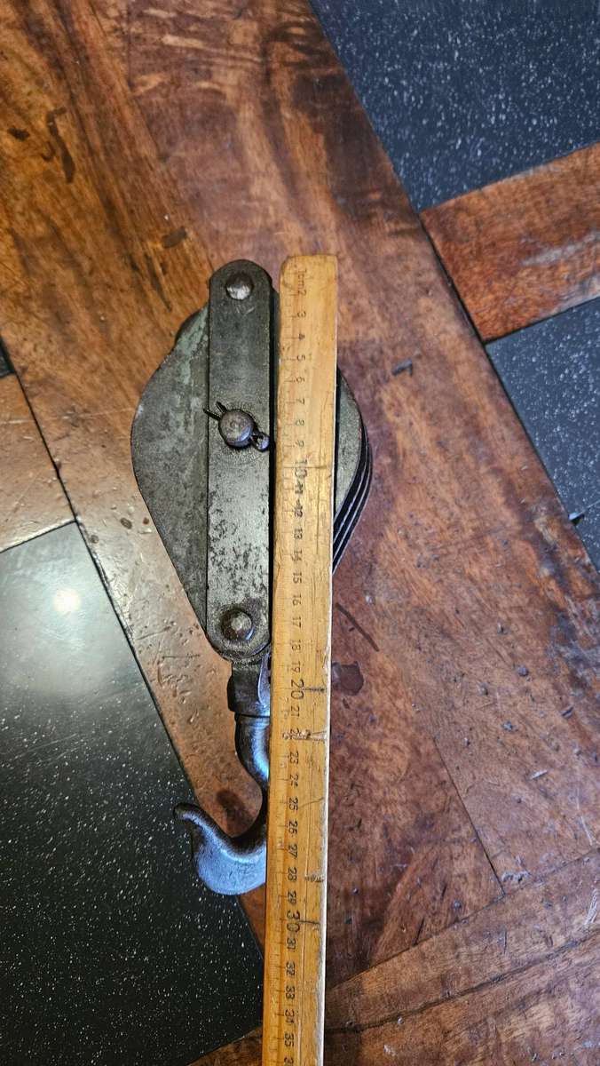 Block & Tackle Pulley