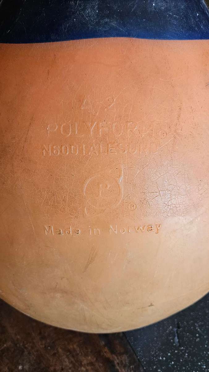 Polyform A2 Norwegian Fender Bouy