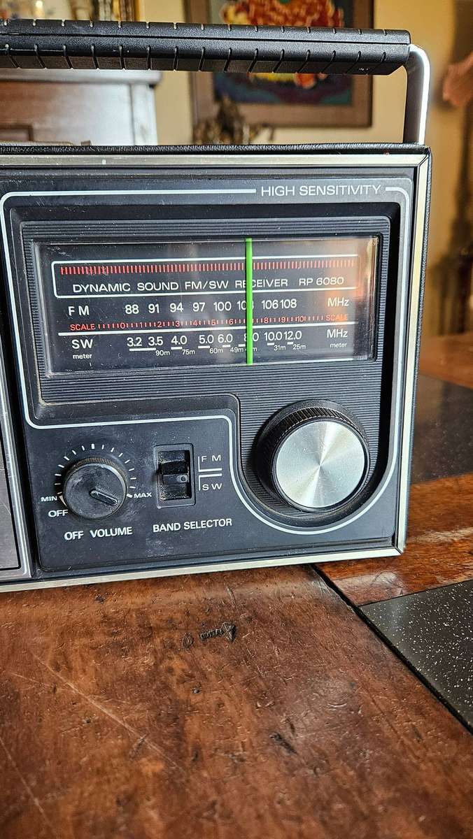 Sanyo Sportmaster Portable Radio