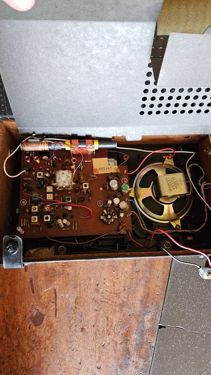 Sanyo Sportmaster Portable Radio