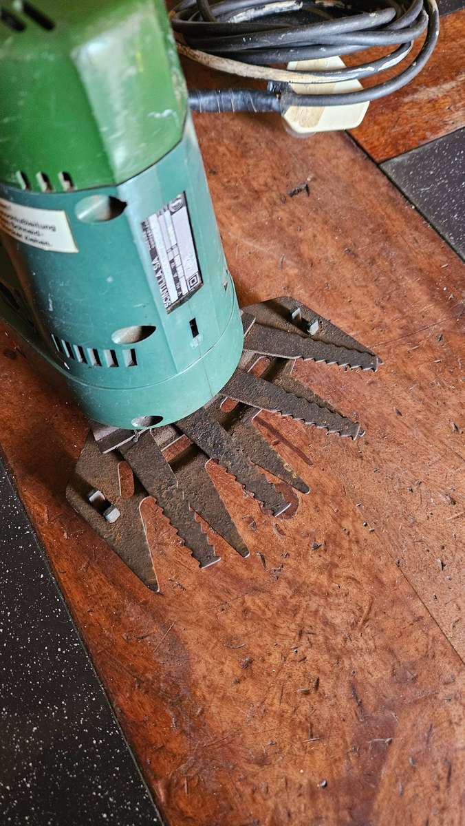 Bosch P90 Hedge Trimmer