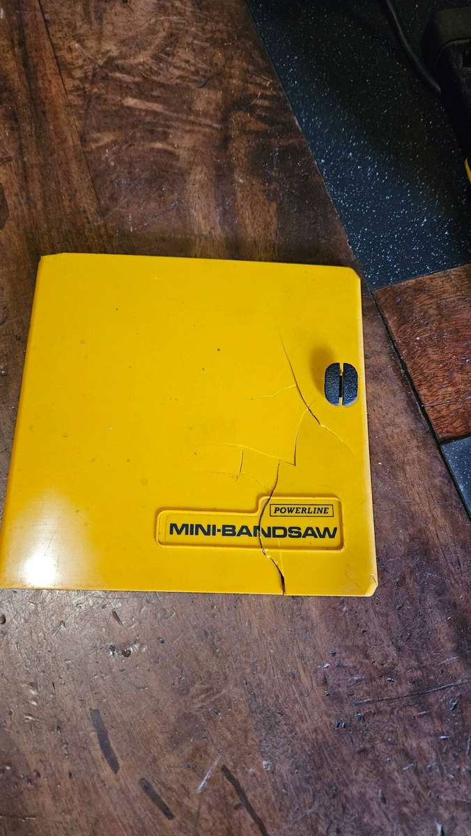 Powerline Mini BandSaw