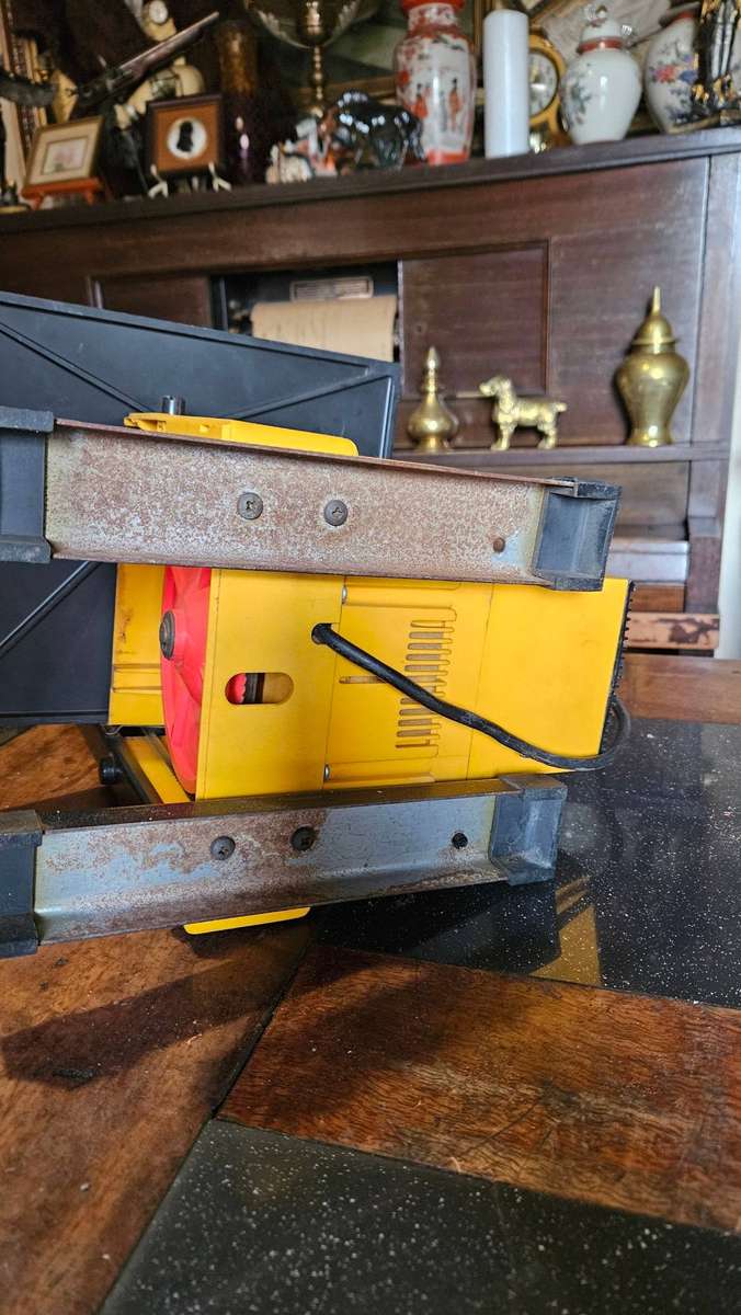 Powerline Mini BandSaw