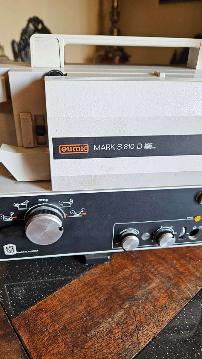 Eumig Mark S 810D Projector