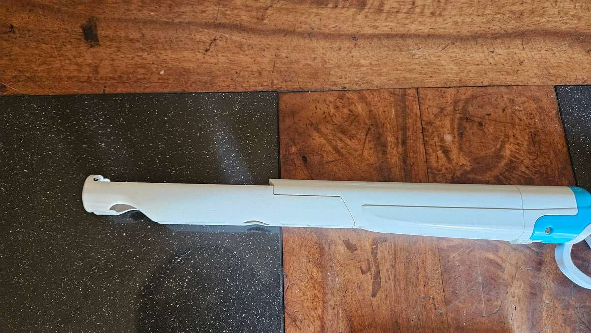 Nintendo Wii Hunting Gun & Game