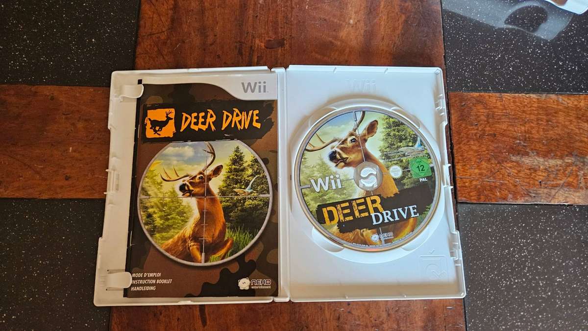 Nintendo Wii Hunting Gun & Game