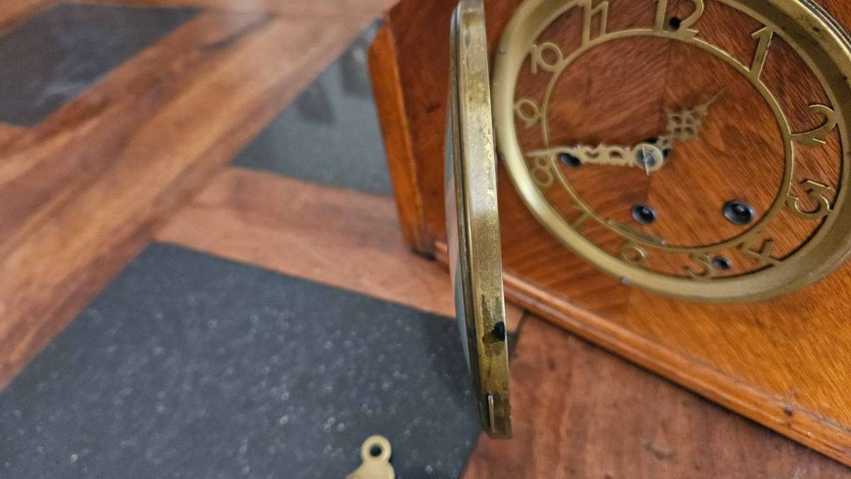 "RESERVED FOR macMcC9848"    1920s Seth Thomas Mantle Clock 124 Series 8 day Chime