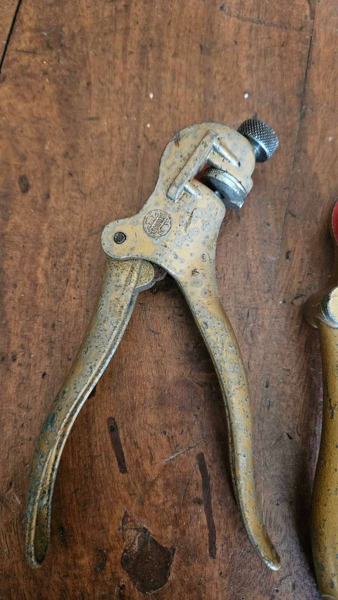 Somax 25o Saw Set  Woodworking Tools