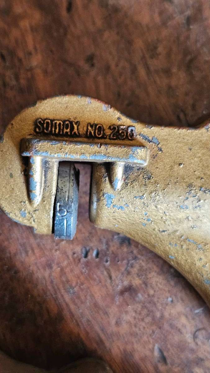 Somax 25o Saw Set  Woodworking Tools