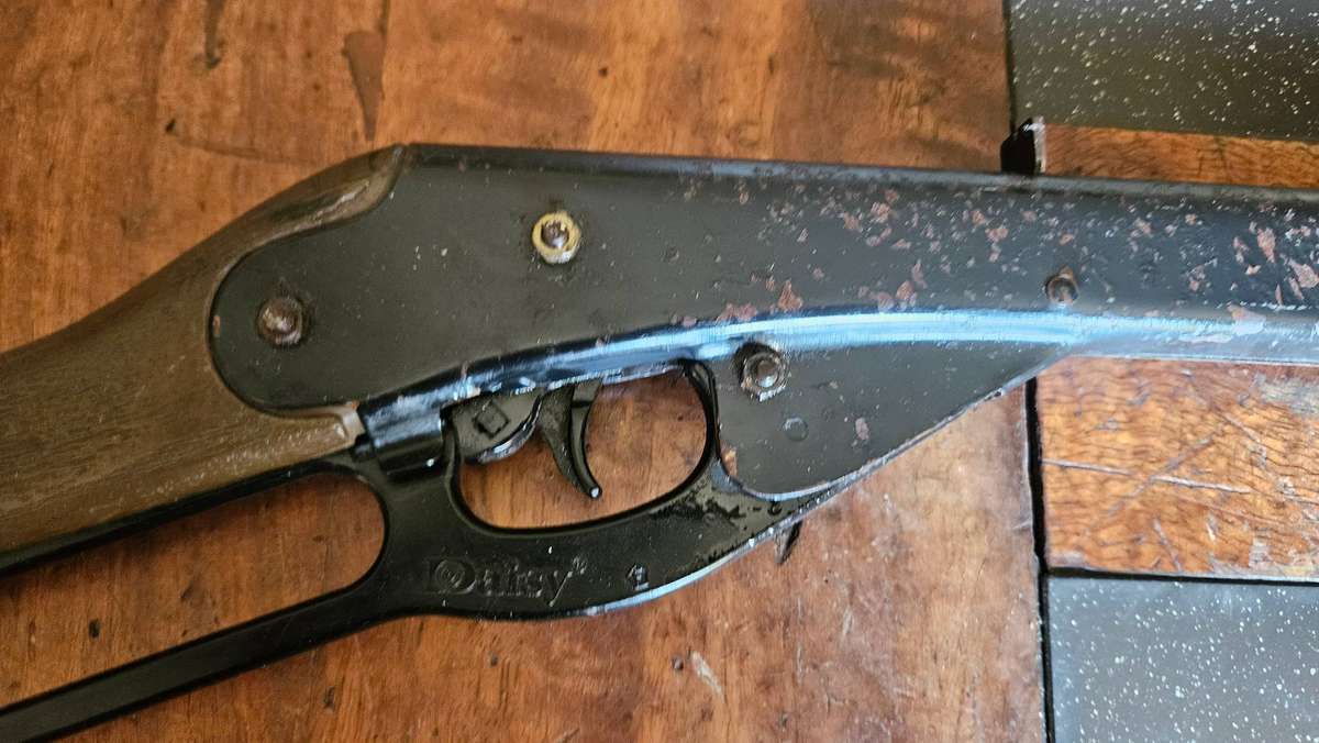 Vintage Daisey Rifle