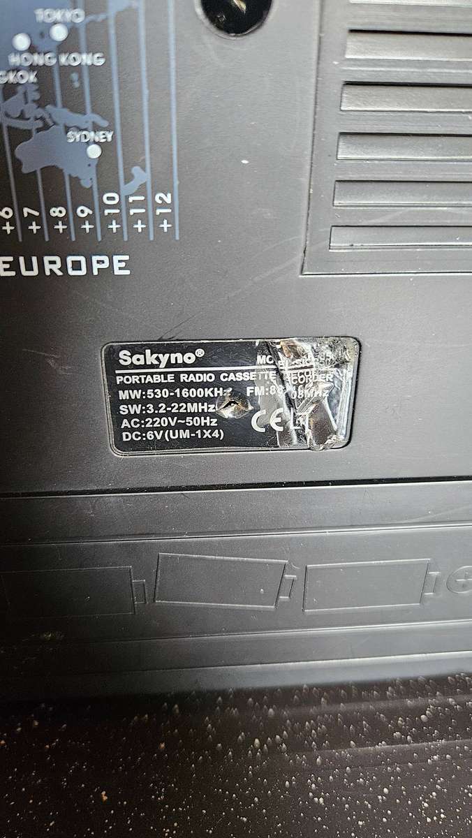 Sakyno World Receiver Portable Radio SK 859