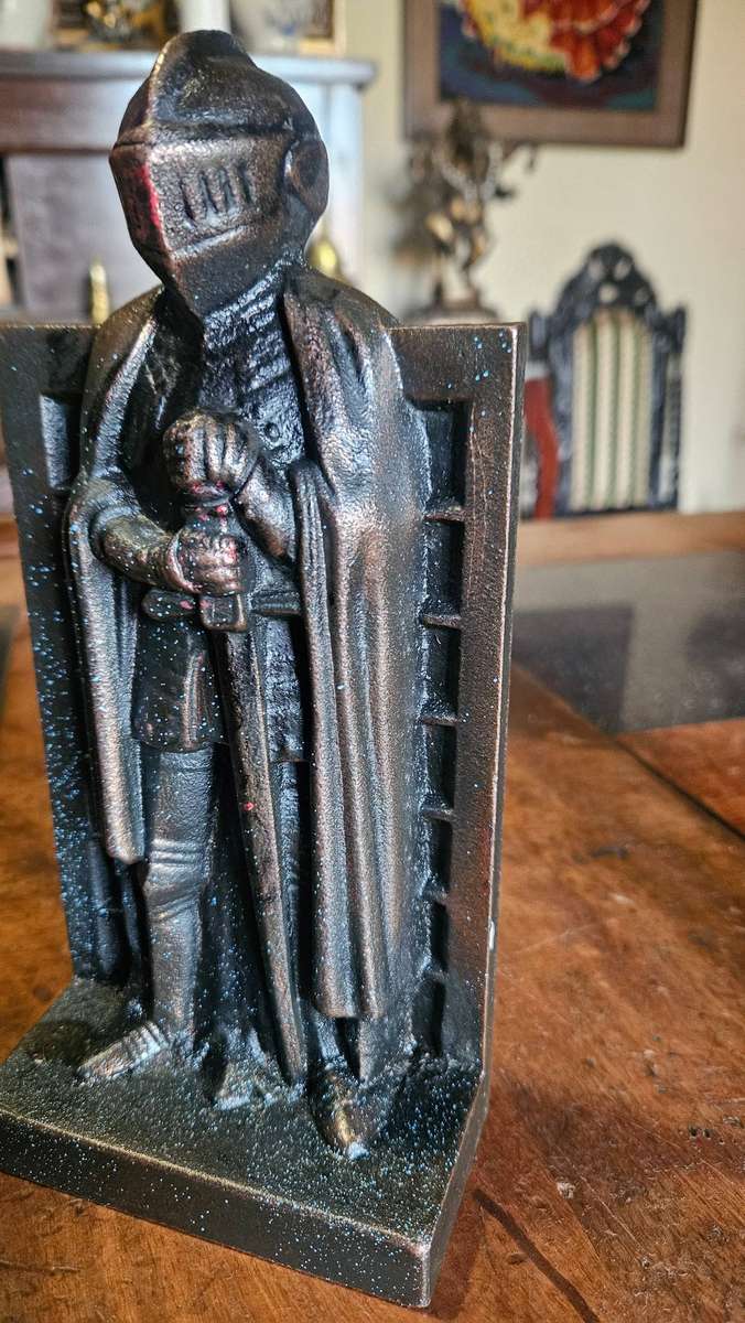 Knights in Shinning Armour Bookends