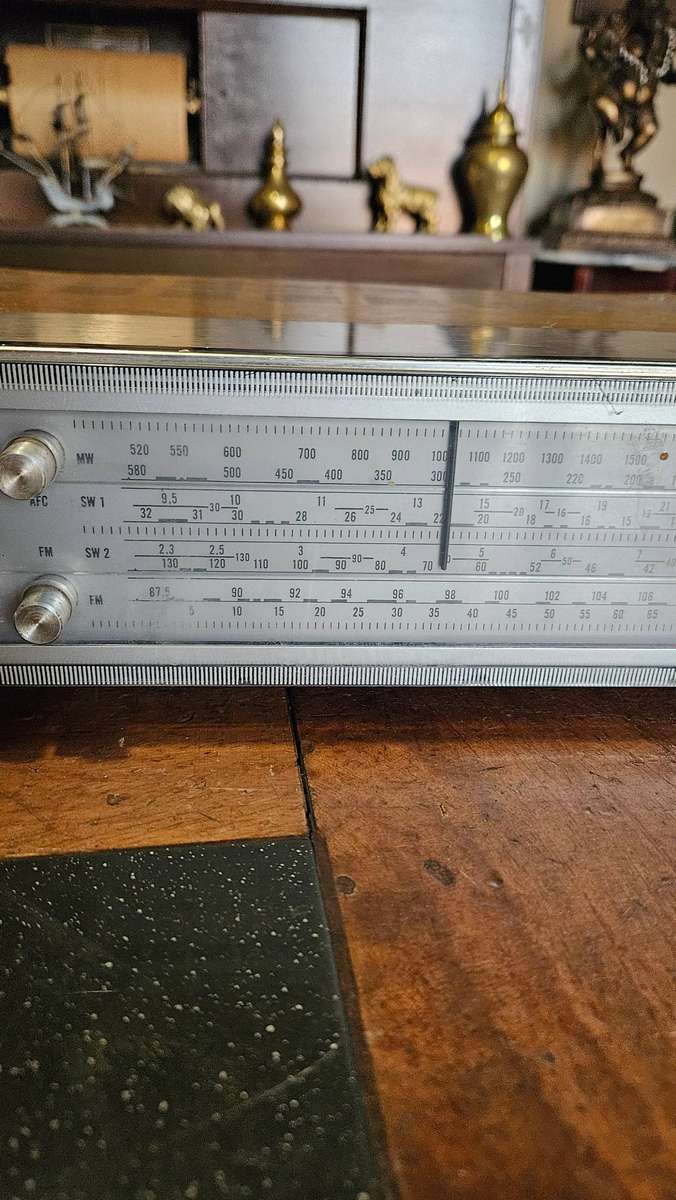 Rare Vintage Philips 697 Tuner Radio