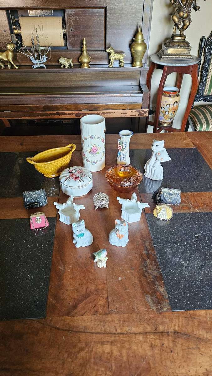 Variety Ornament Lot