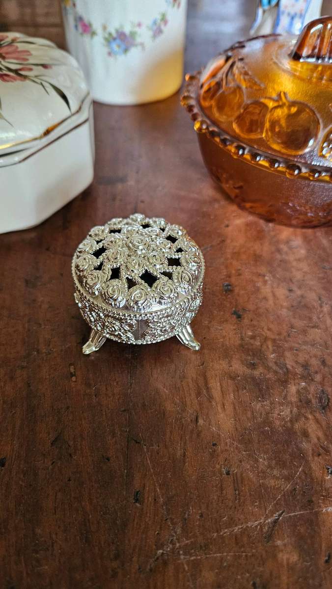 Variety Ornament Lot