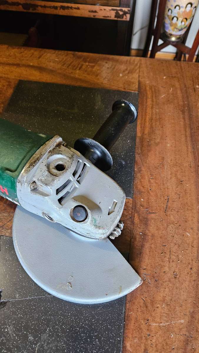 Large Bosch Angel Grinder