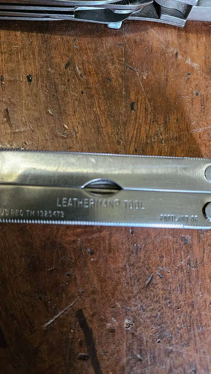 Leatherman Multitool Plus More