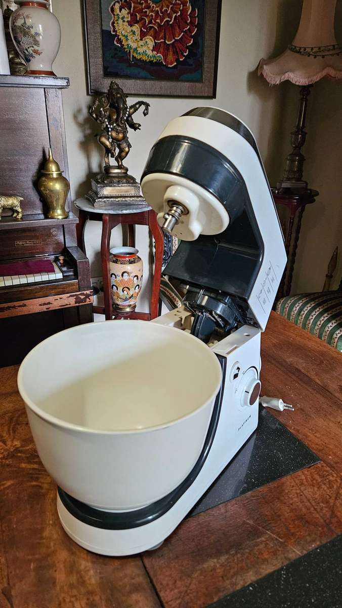 Platinum Heavy Duty Mixer HM990