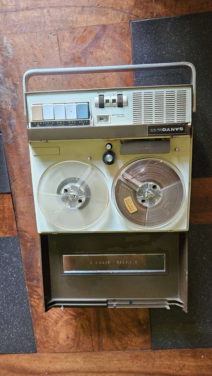 Opportunity Lot Of Recorders & Phonograph