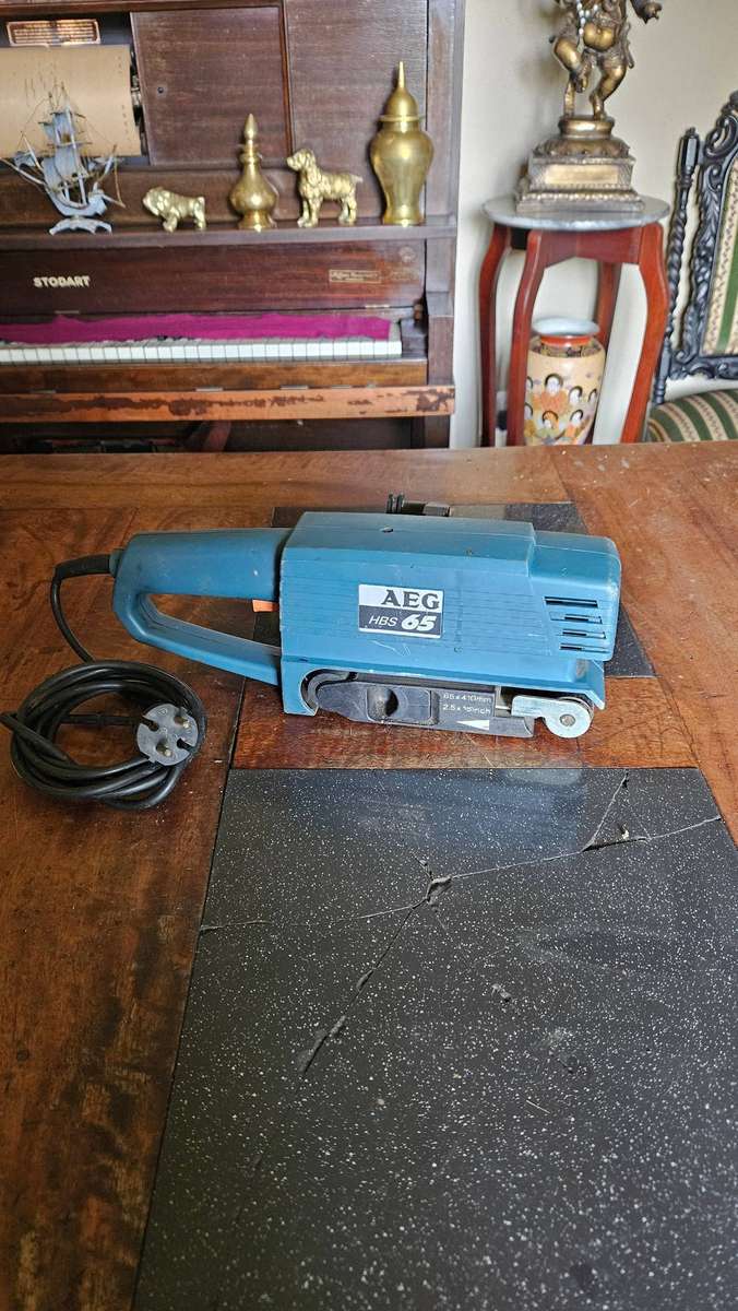 AEG Belt Sander HBS 65