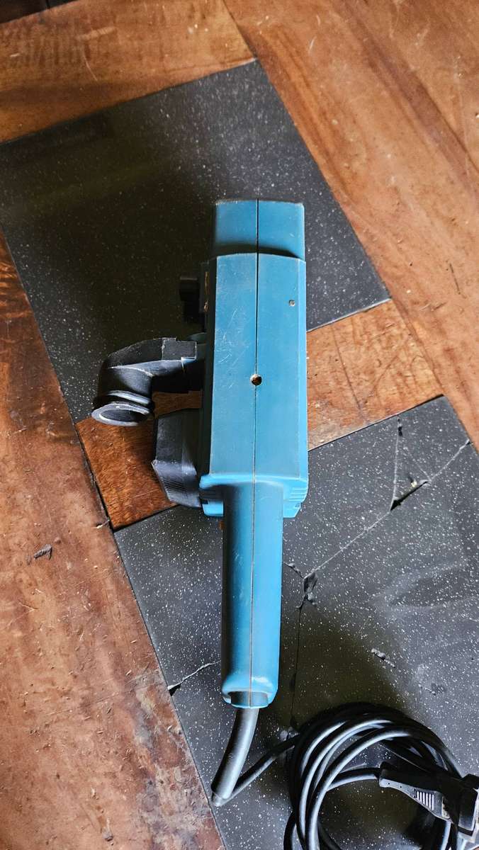 AEG Belt Sander HBS 65