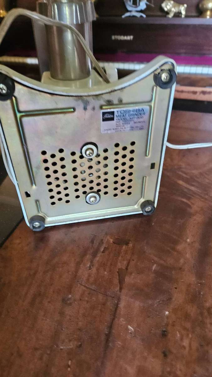 Vintage Toshiba Cooking Master Meat Mincer