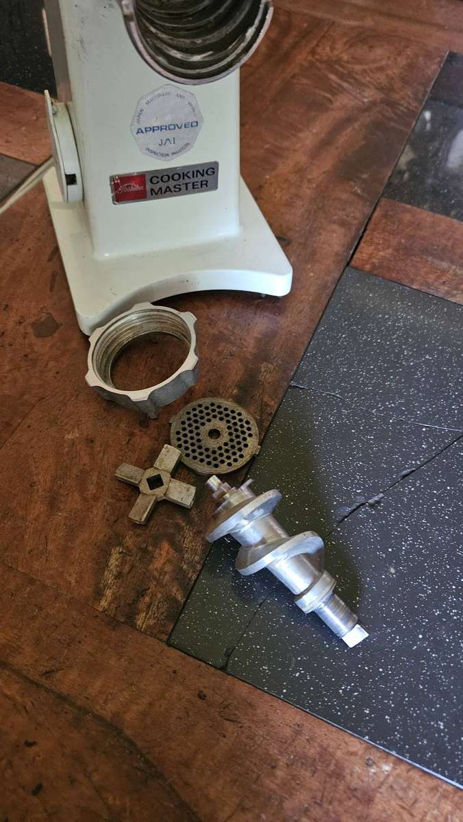 Vintage Toshiba Cooking Master Meat Mincer