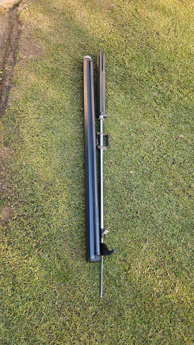 Tavco Projector Screen