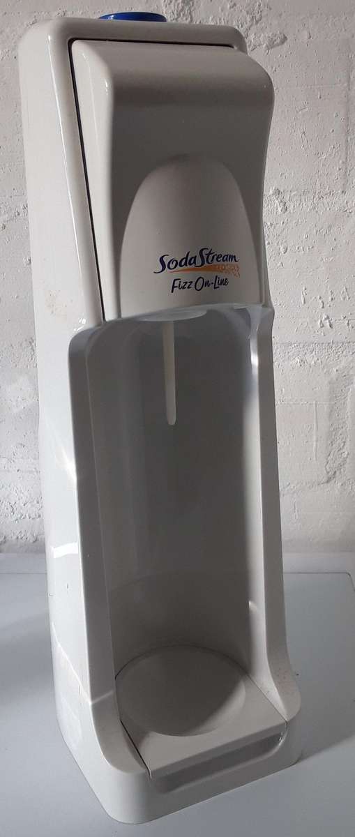 SodaStream Sparkling Water Maker with bottles (refill needed)