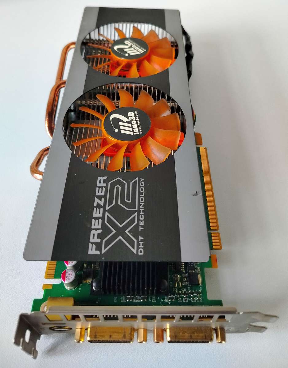 Inno3D GTX 260 FreezerX2 | 896MB GDDR3 | Clean with fresh heat paste