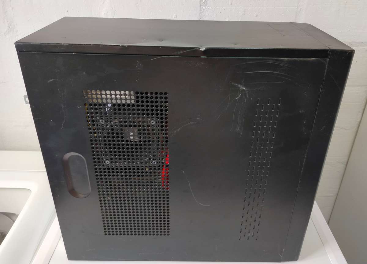 Intel Quad Core 2.33GHz | 2GB RAM | 320GB HDD | Windows 10 Pro