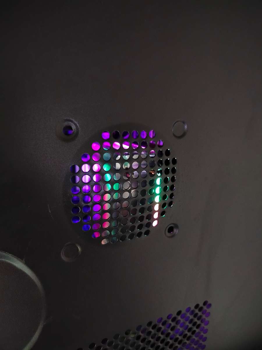 AMD FX 8 core | 4.2GHz boost | 16GB RAM | 500GB HDD | GeForce 6500