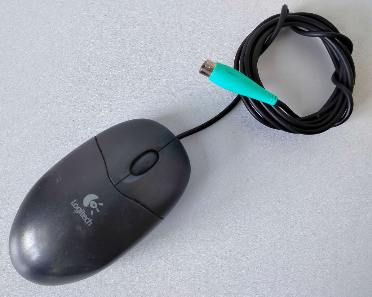 Logitech optical mouse with PS/2 connector