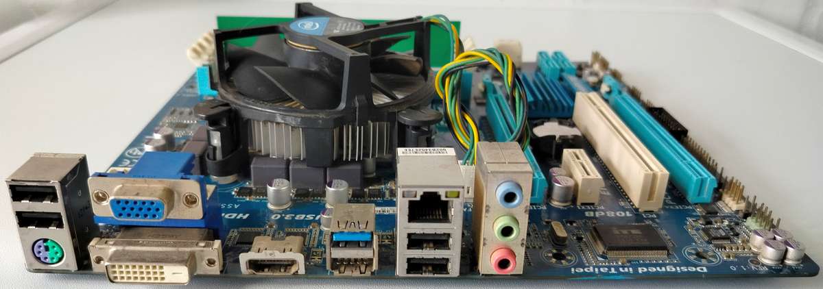 Gigabyte Z77 motherboard + Intel i5-3470 CPU + 2GB DDR3 RAM