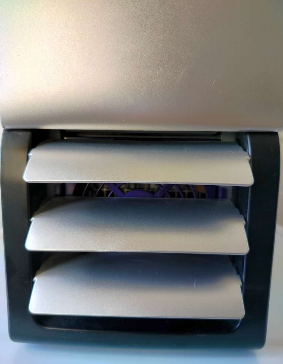 Workstation Tower Case | Full ATX | Door and Louvers working