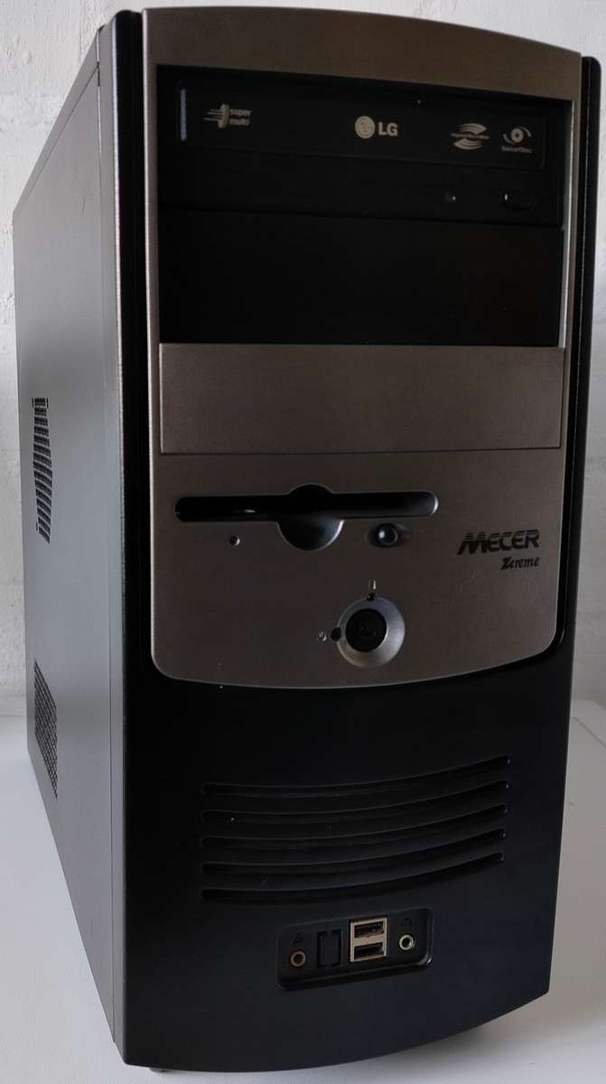 Mecer Quad Core 2.33GHz | 4GB RAM | nVidia GeForce 7050