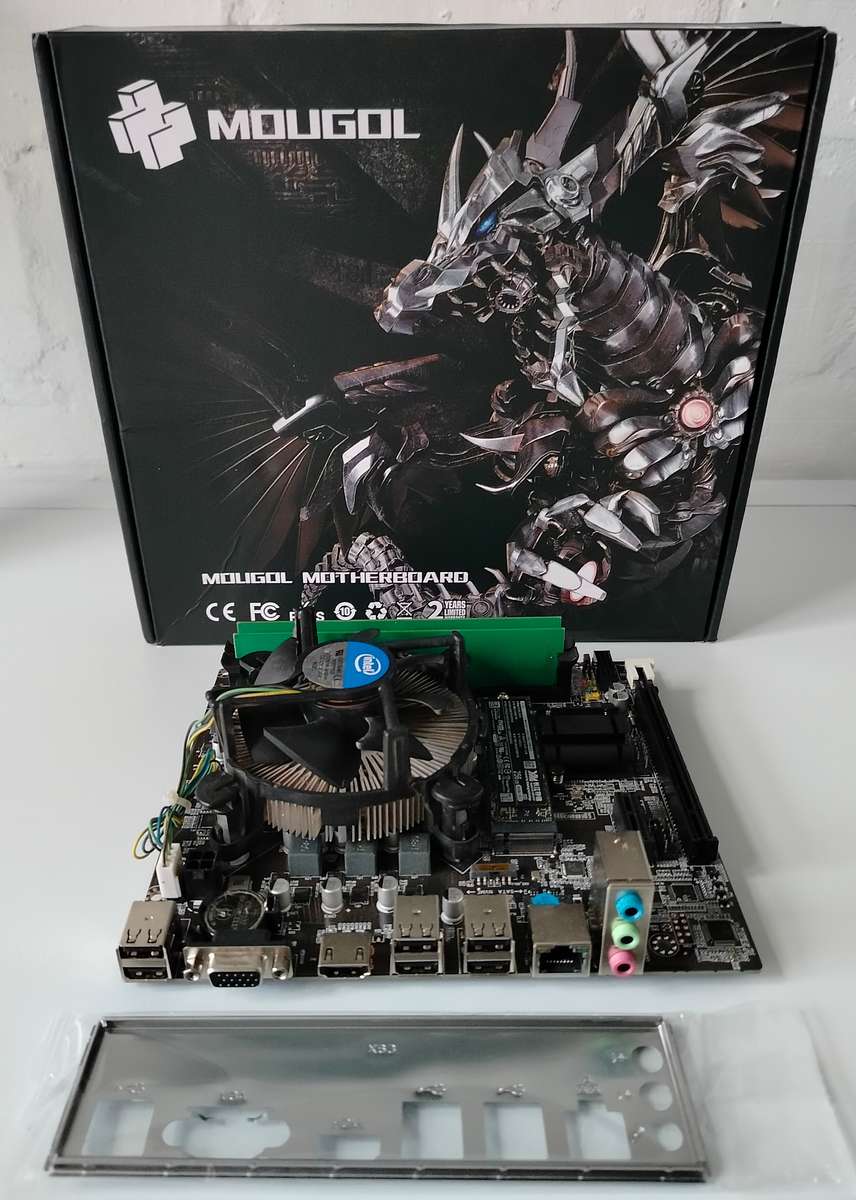 Intel H61M board + Core i7 3770 CPU + 256GB M.2 SSD + 8GB RAM + Windows 11 Pro (activated)