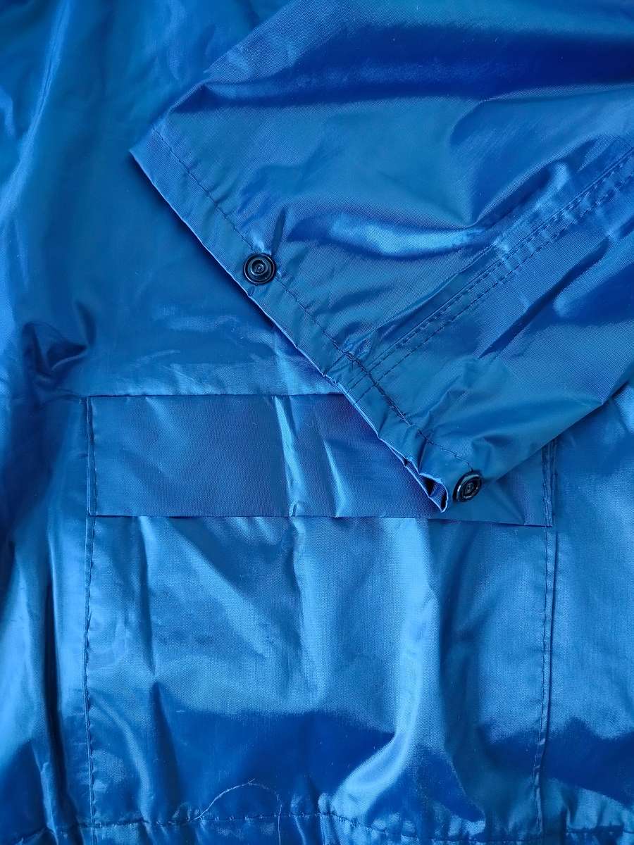 Aqua Skin 2XL Rain Jacket | Navy with hood, zip and snap buttons, two pocket and rear vent