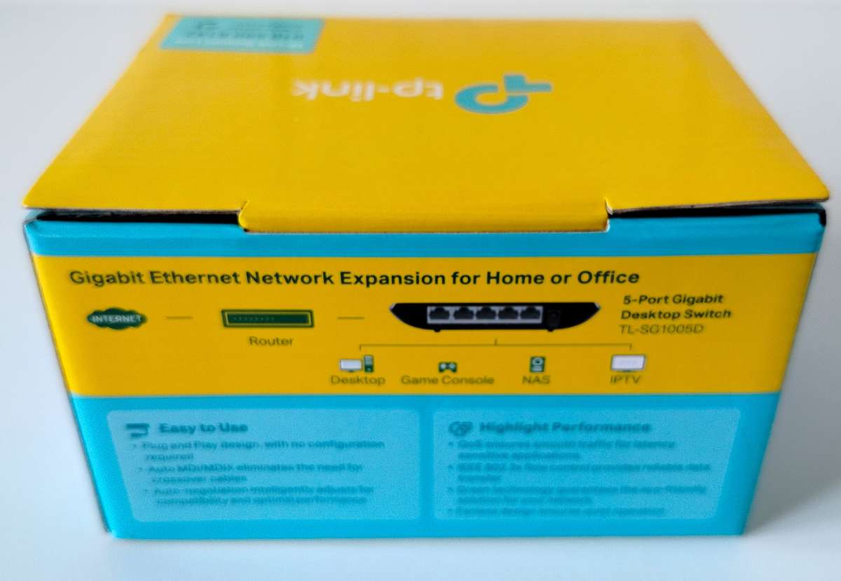 TP Link Gigabit Switch | 5-port | In box like new