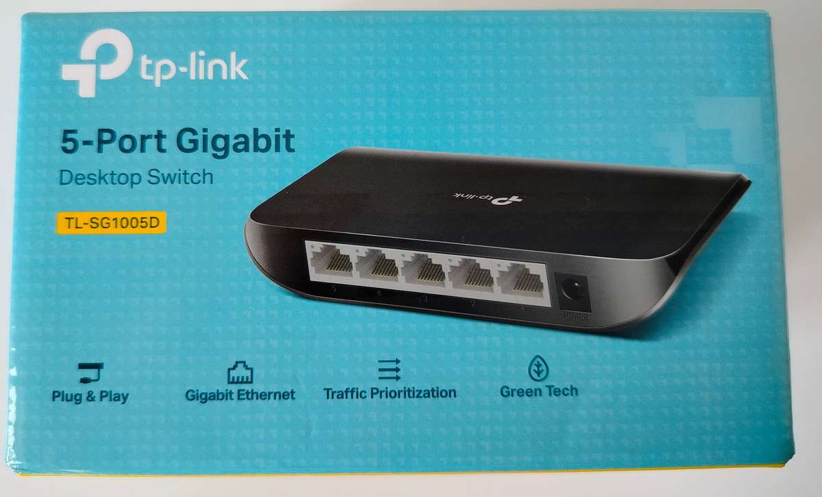 TP Link Gigabit Switch | 5-port | In box like new