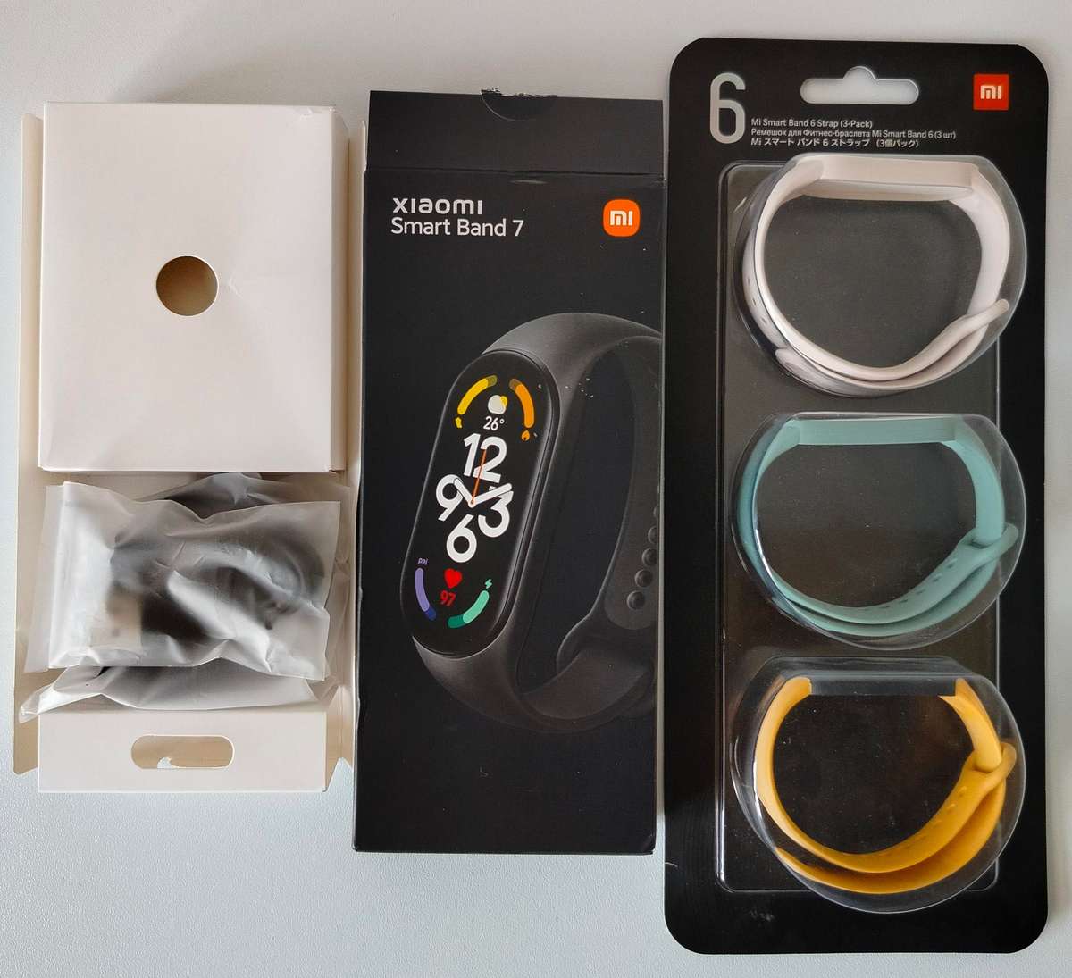 Xiaomi Mi Band 7 with 3 extra straps | In Box with charger cable