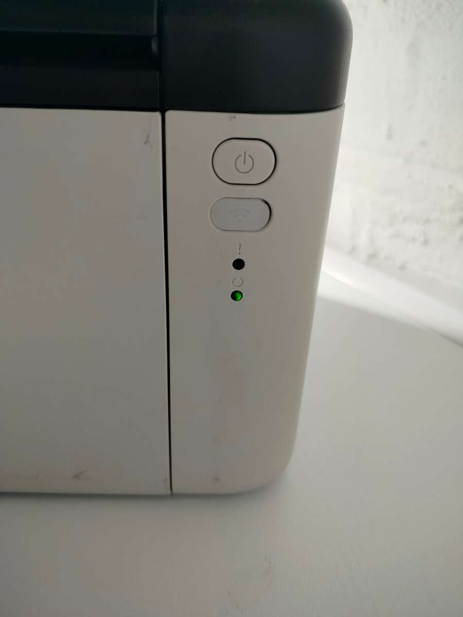 Brother HL-1210W laser printer | In original box | Flashing orange LED