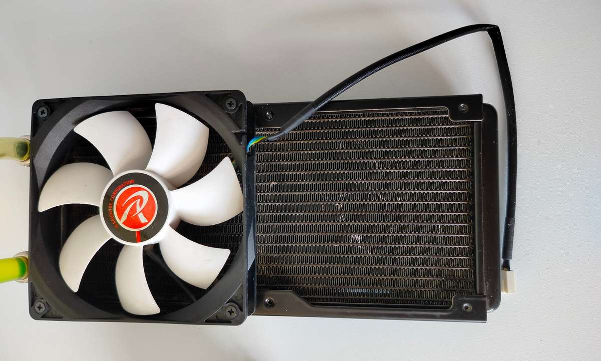 Raijintek 240mm AIO liquid CPU cooler | needs pump
