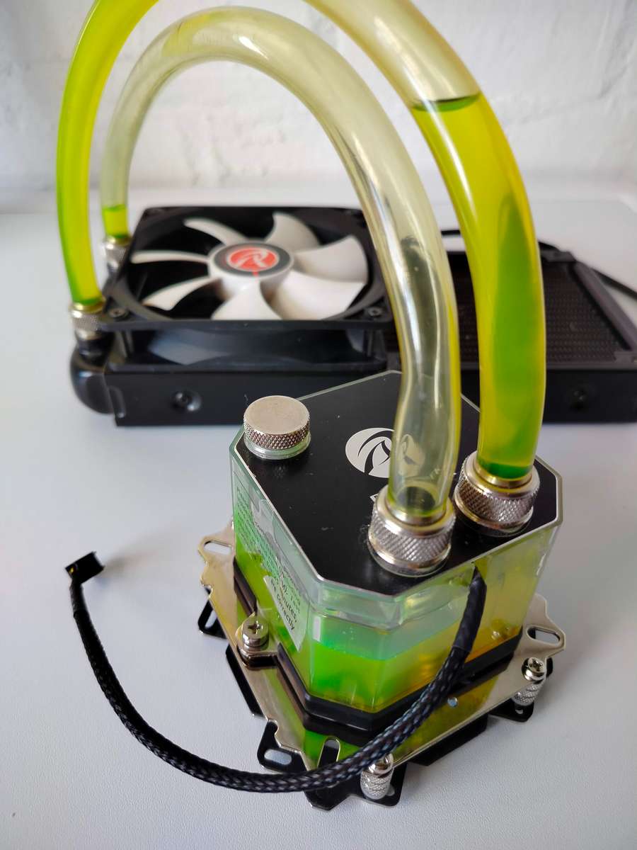 Raijintek 240mm AIO liquid CPU cooler | needs pump