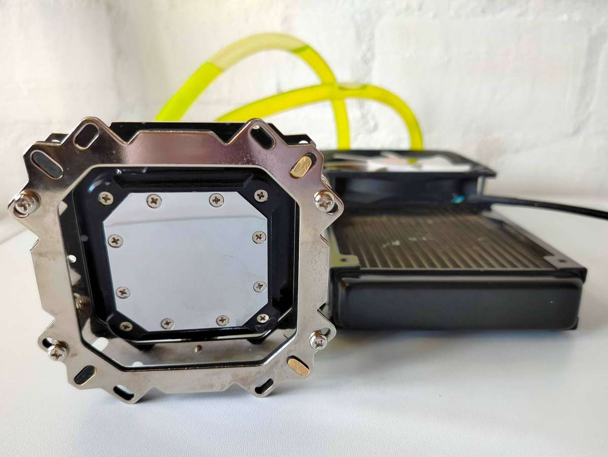 Raijintek 240mm AIO liquid CPU cooler | needs pump