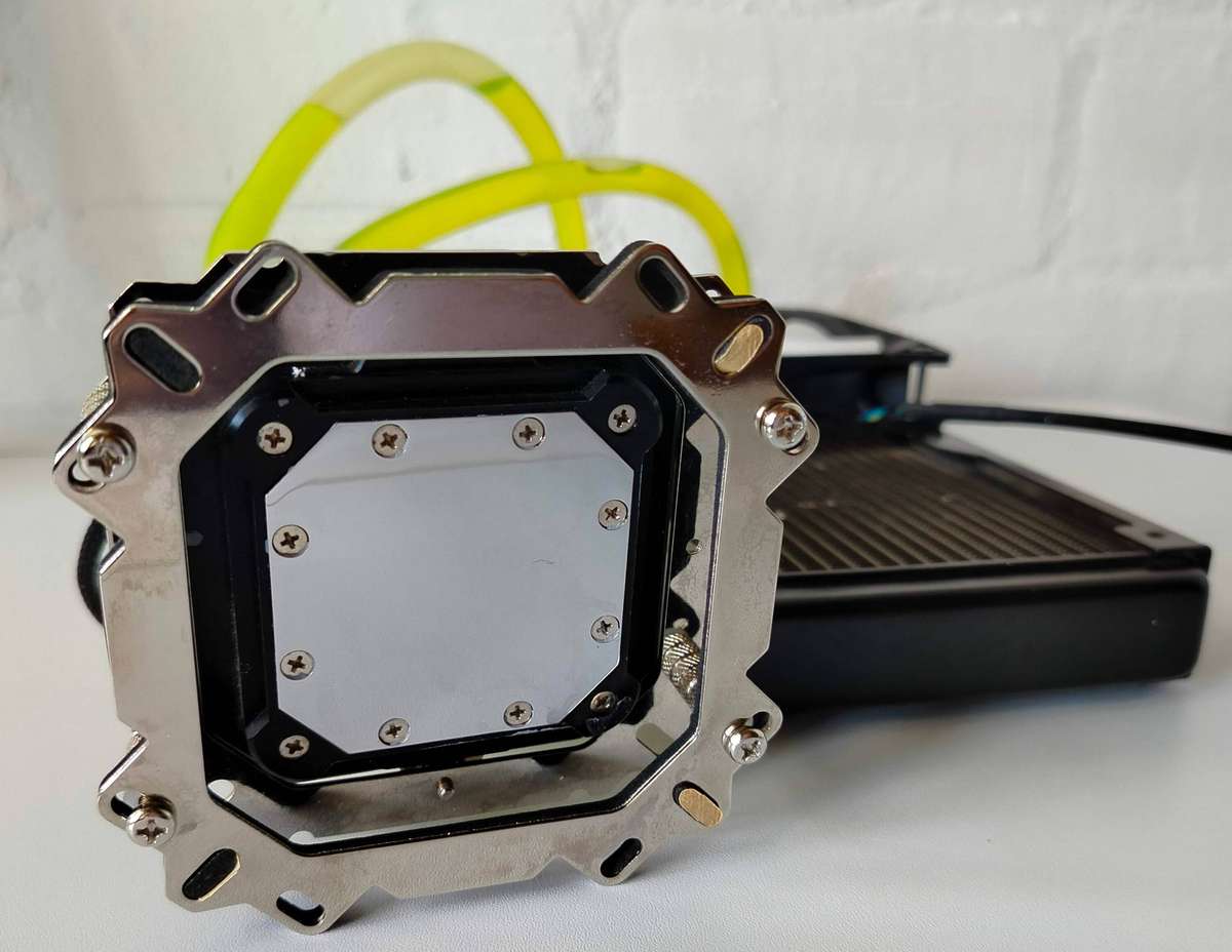 Raijintek 240mm AIO liquid CPU cooler | needs pump