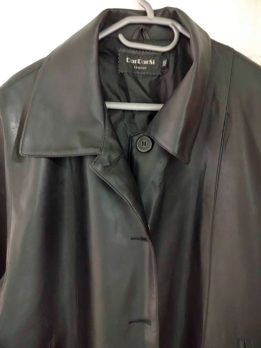 DanDansi XXL faux leather blazer