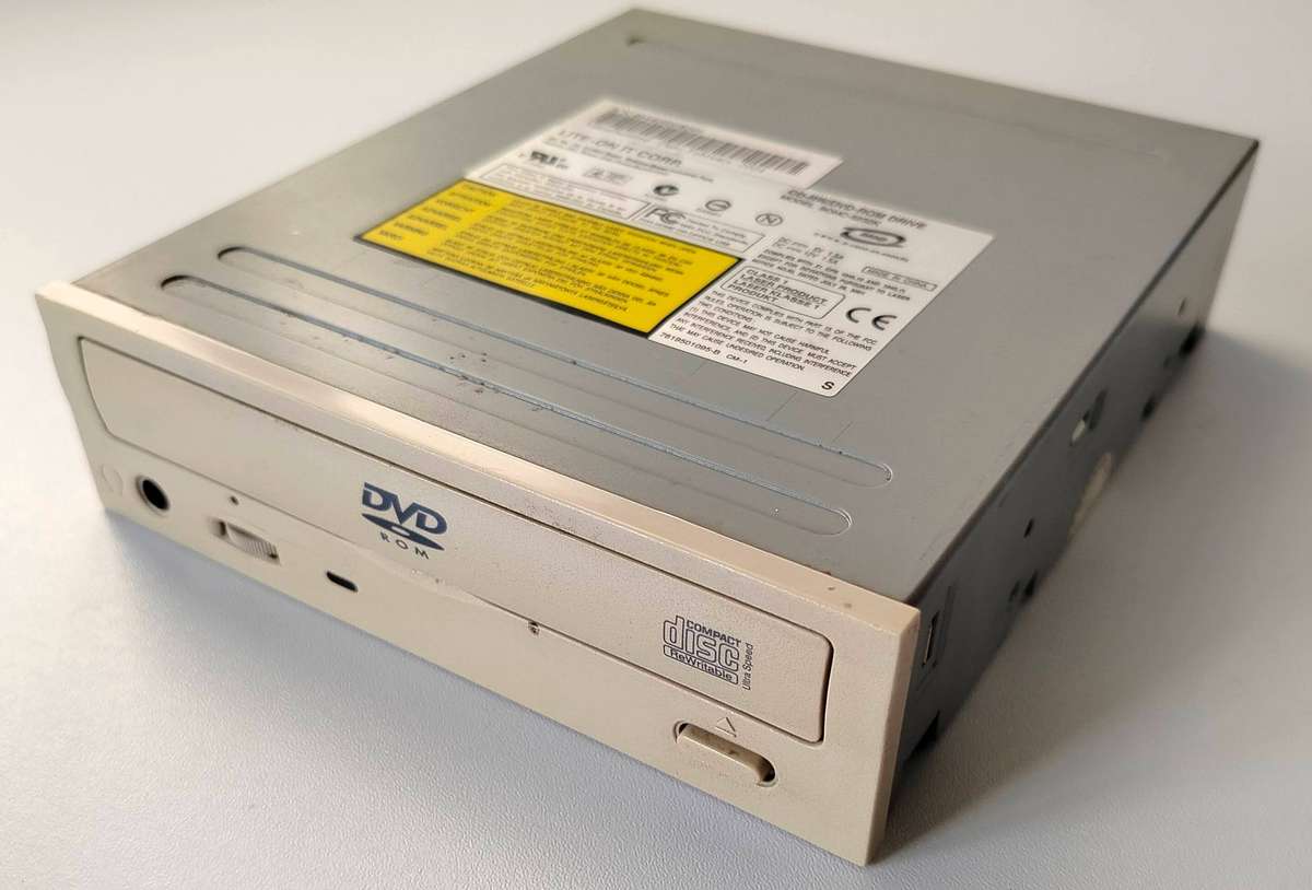 Lite-On IDE DVD-ROM CD-RW Combo Drive | Beige