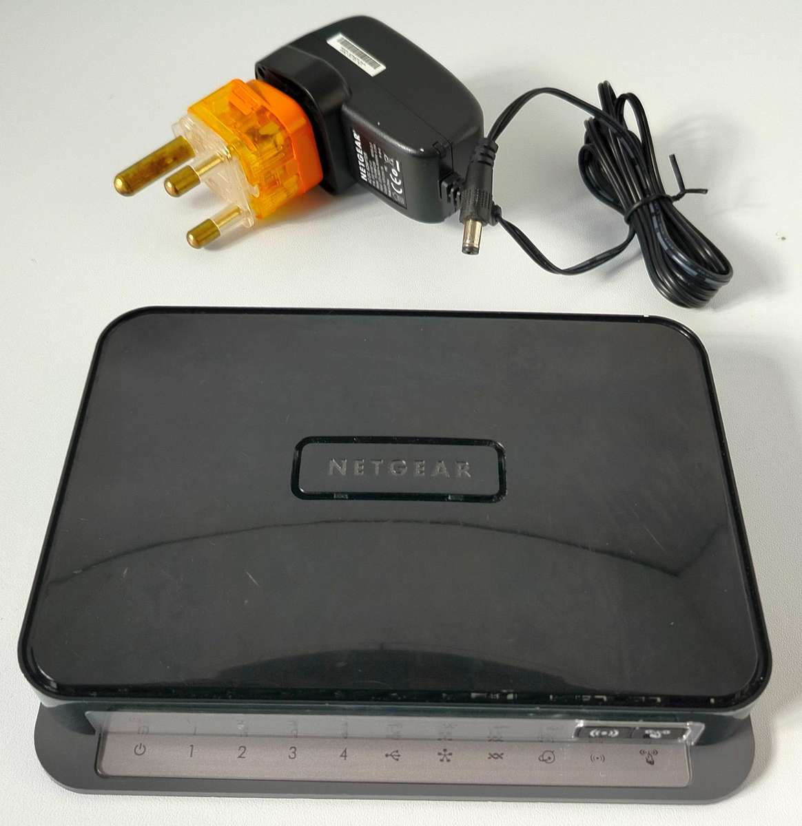 Netgear N300 Wi-Fi Router Access Point | USB 2.0 port | 4x LAN ports | ADSL port